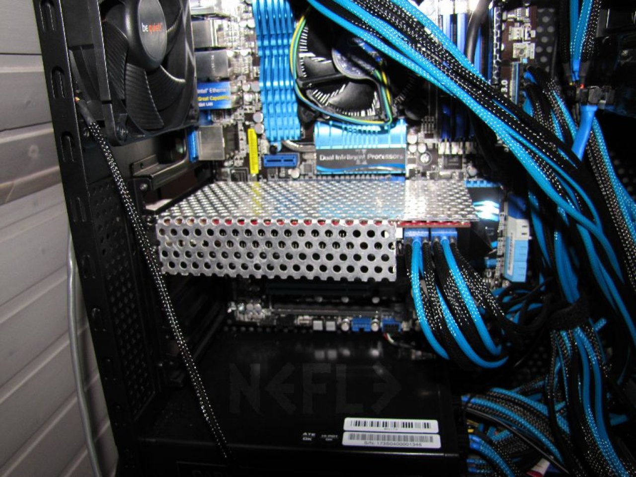 [25/11/2011] Update vom 26.11: Kühler- und HDD-Modding (78)