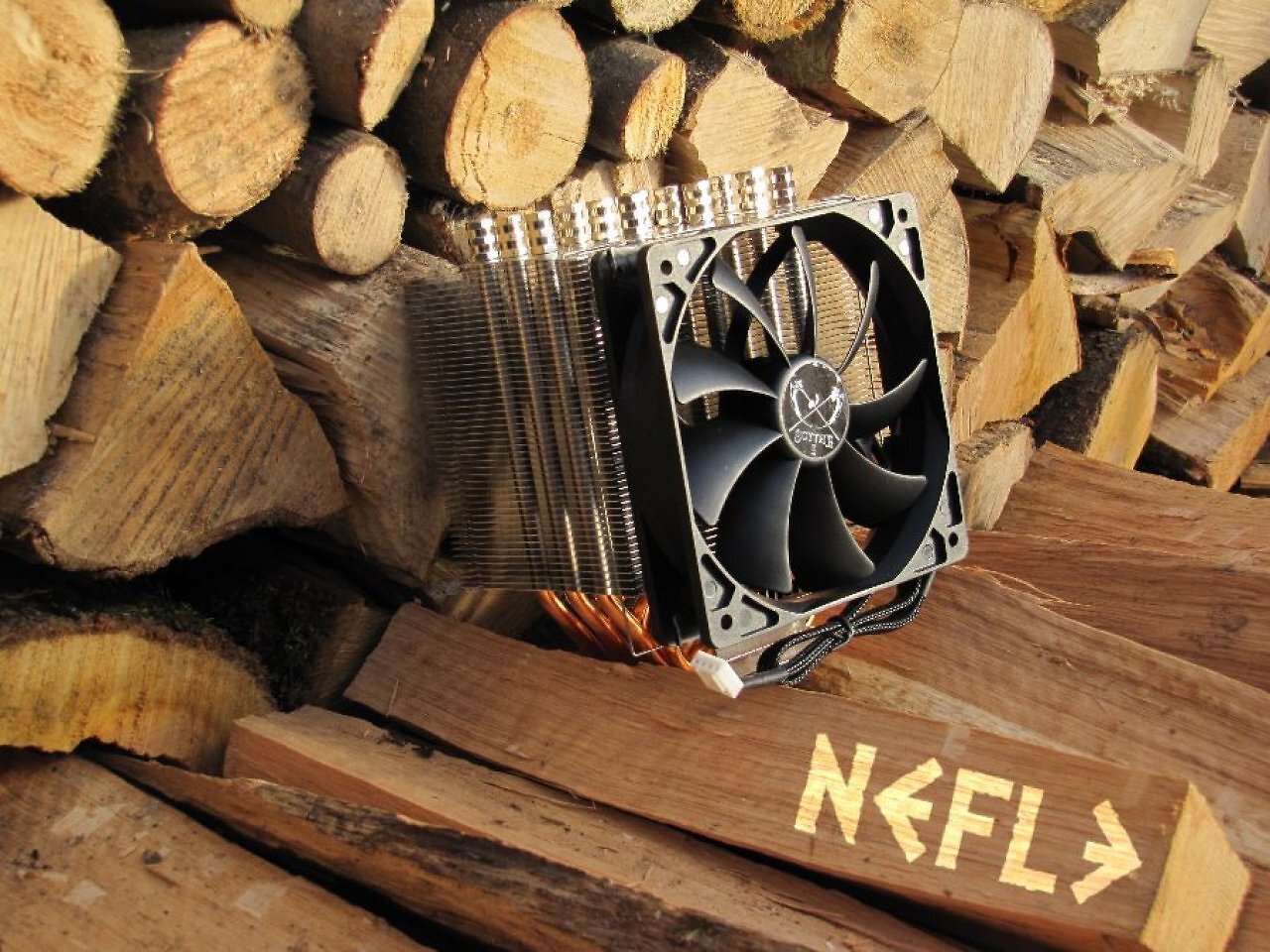 [25/11/2011] Update vom 26.11: Kühler- und HDD-Modding (91)