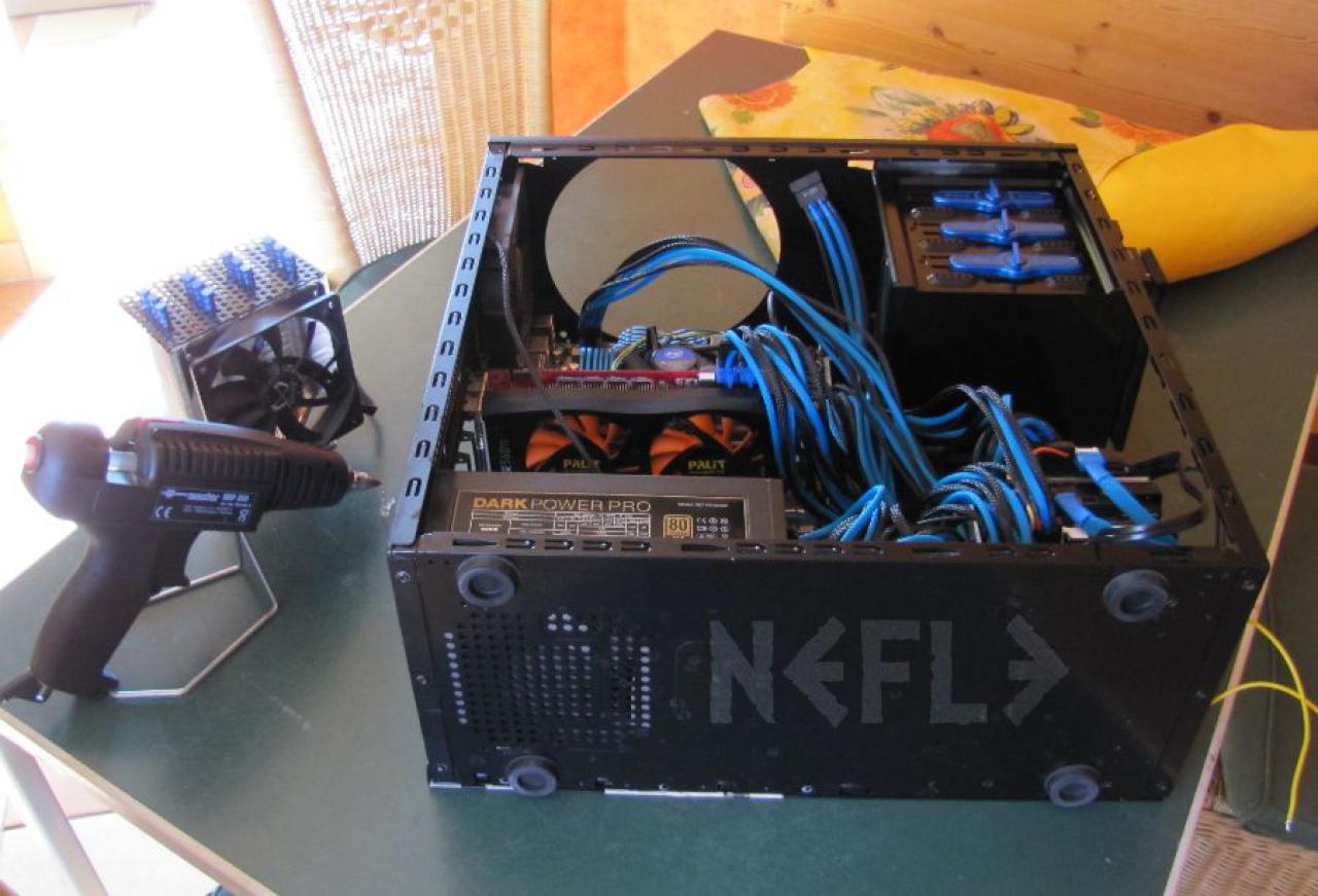 [25/11/2011] Update vom 26.11: Kühler- und HDD-Modding (100)