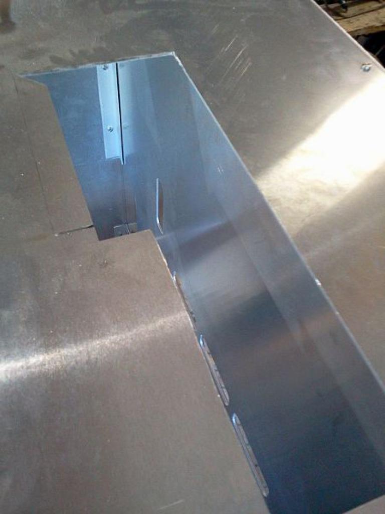 [25/11/2011] Casecon White Giant: Alu-Gehäuse nach Maß für einen Riesen-Radiator (35)