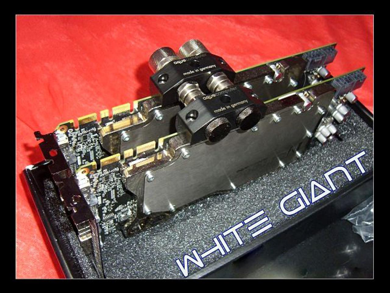 [25/11/2011] Casecon White Giant: Alu-Gehäuse nach Maß für einen Riesen-Radiator (45)
