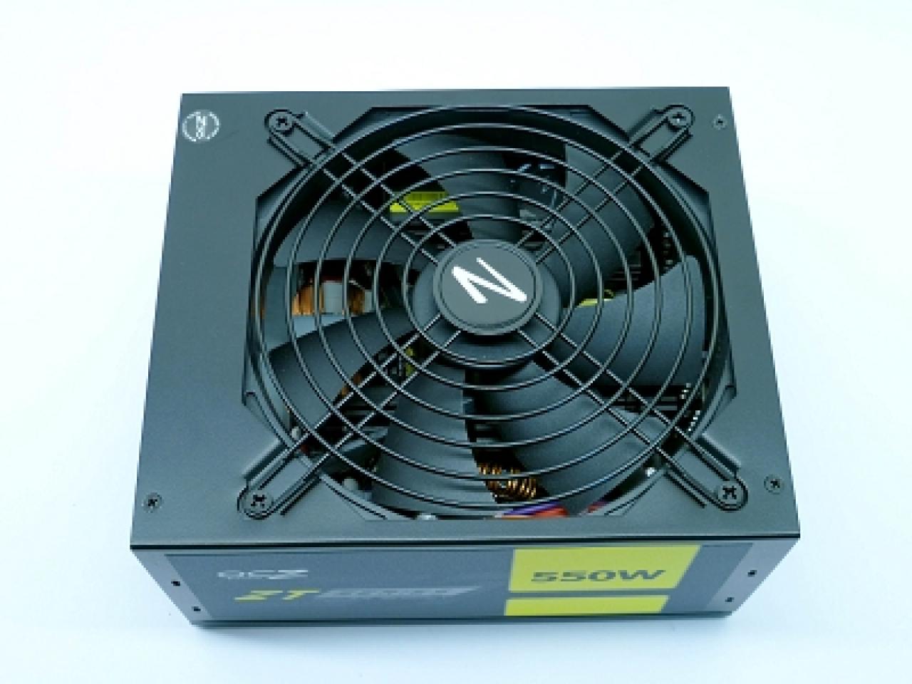 [21/11/2011] [Review] OCT ZT-Series 550 Watt im PCGHX-Test. (3)