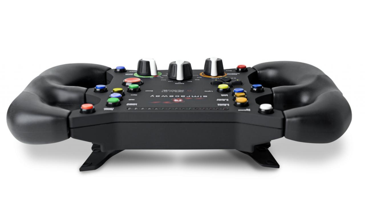 [18/11/2011] Simraceway SRW-S1 - Portables Gaming-Lenkrad ohne Pedale. (4)