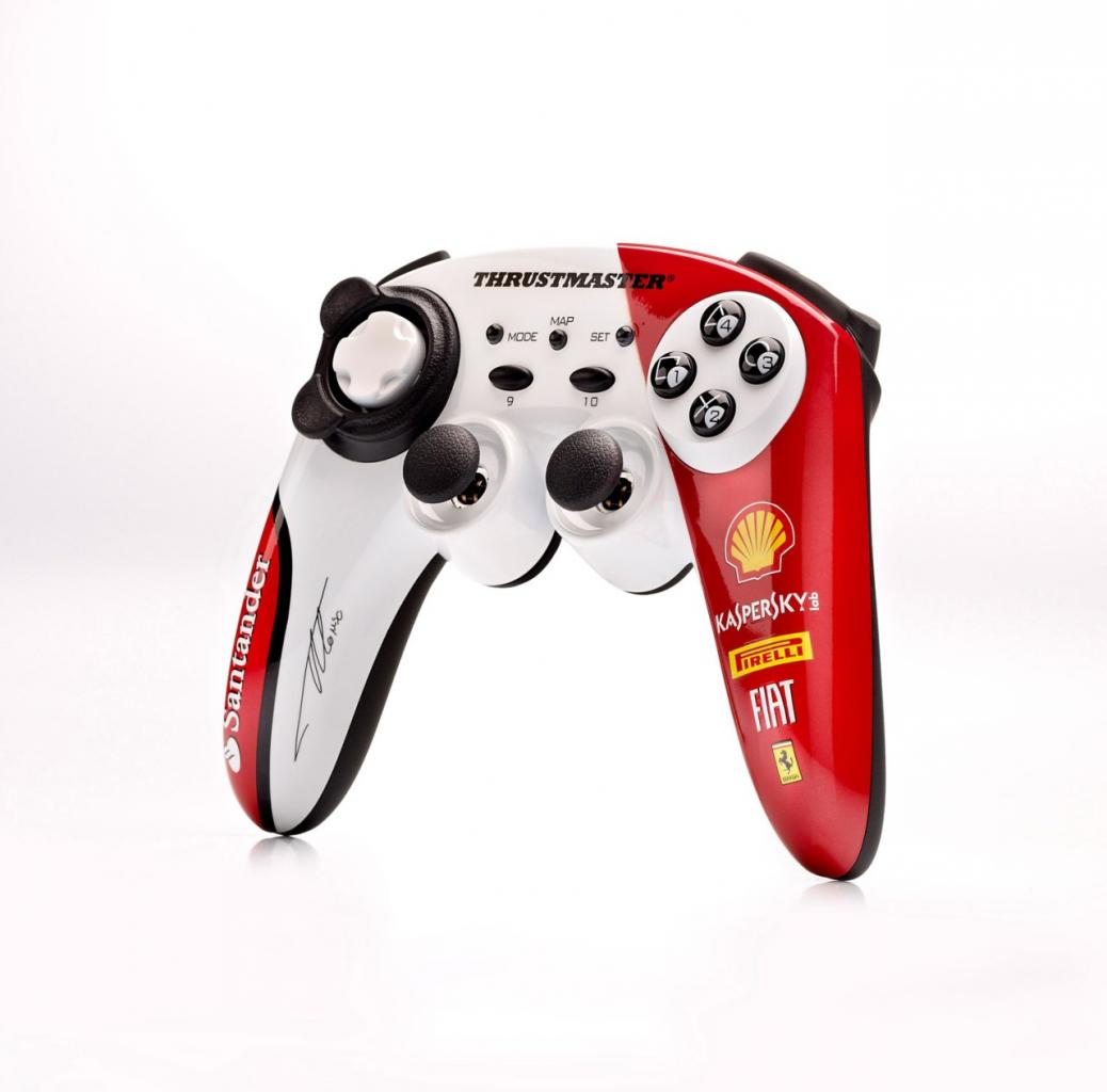 [04/11/2011] F1 Wireless Gamepad Ferrari 150° Italia Alonso Edition (2)