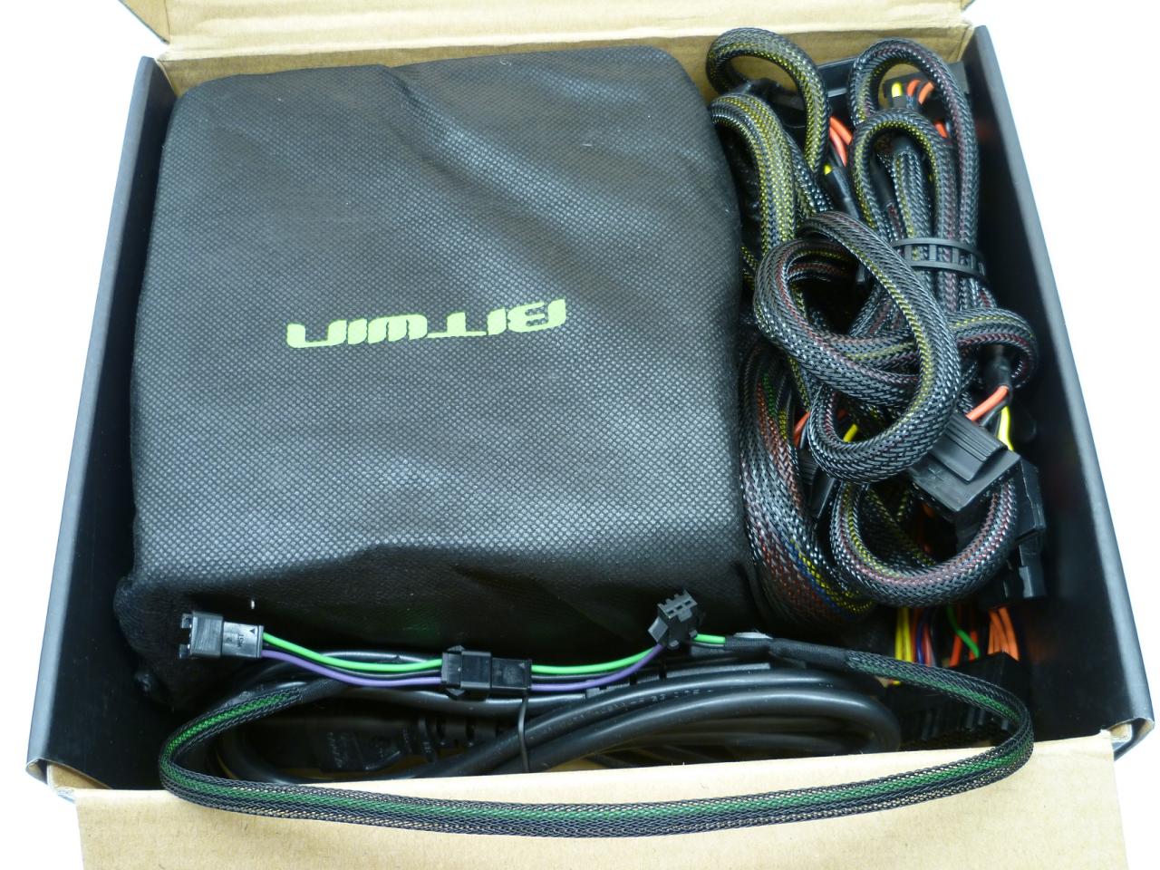 [04/11/2011] [Review] JouJye BW-B520JL - das bessere High Current Gamer?! (3)