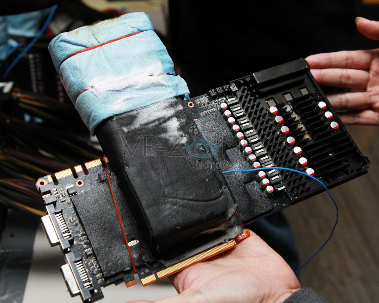 [13/12/2011] Core i7-3960X auf X79 Classified. (1)