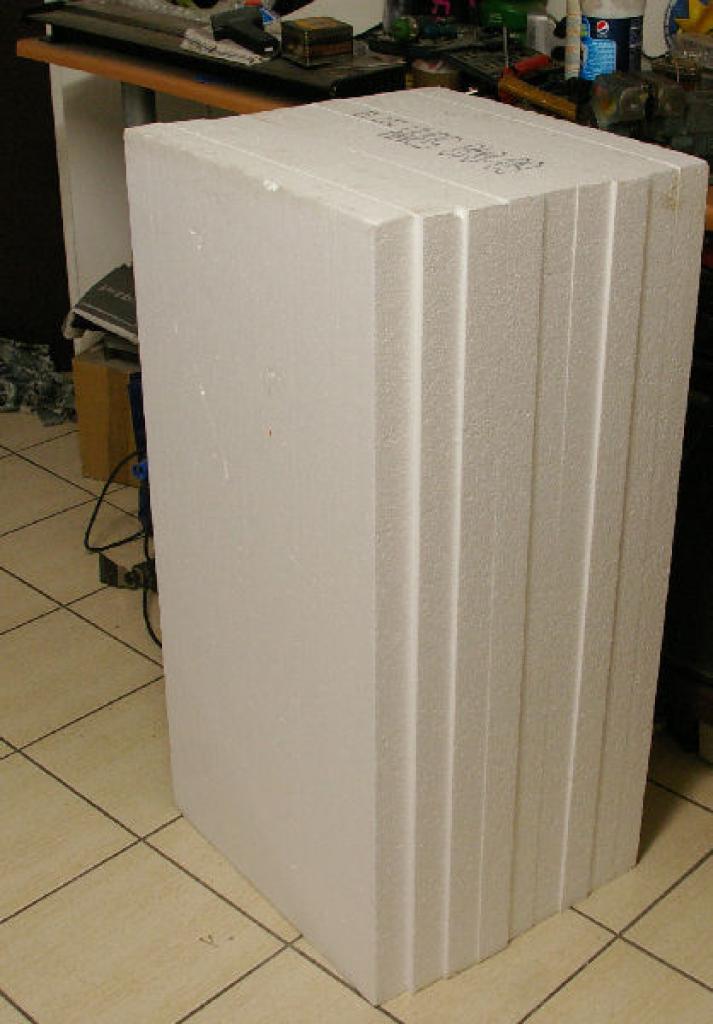 [02/12/2011] Abgefahren: Sentry Turret aus Portal wird ein 1,3 Meter hohes PC-Gehäuse (2)