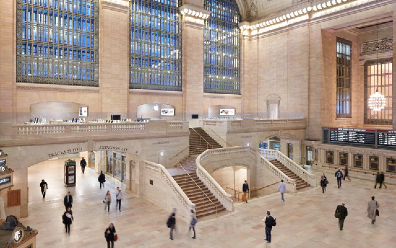 [11/12/2011] Apple Store Grand Central Terminal (1)