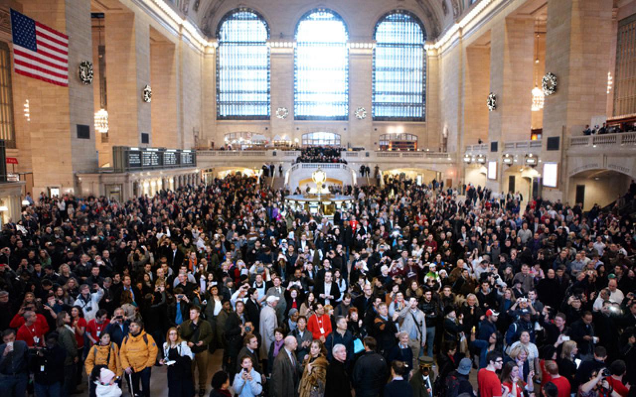 [11/12/2011] Apple Store Grand Central Terminal (3)