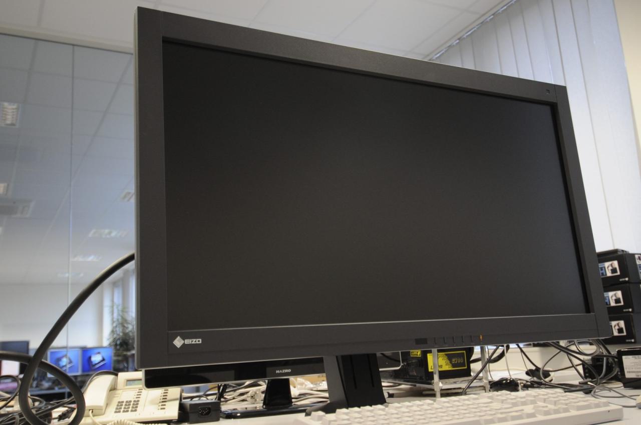 [13/12/2011] Eizo stellt 36,4 Zoll-Display mit 4.096 x 2.160 Pixeln vor (3)