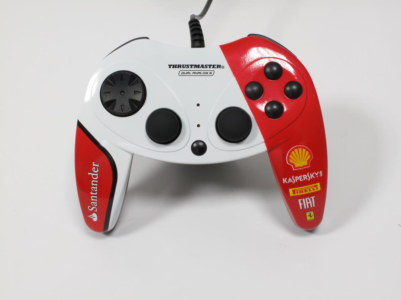 [02/12/2011] Thrustmaster F1 Dual Analog-Gamepad