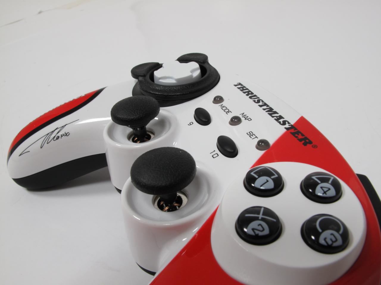 [02/12/2011] Thrustmaster F1 Wireless-Gamepad
