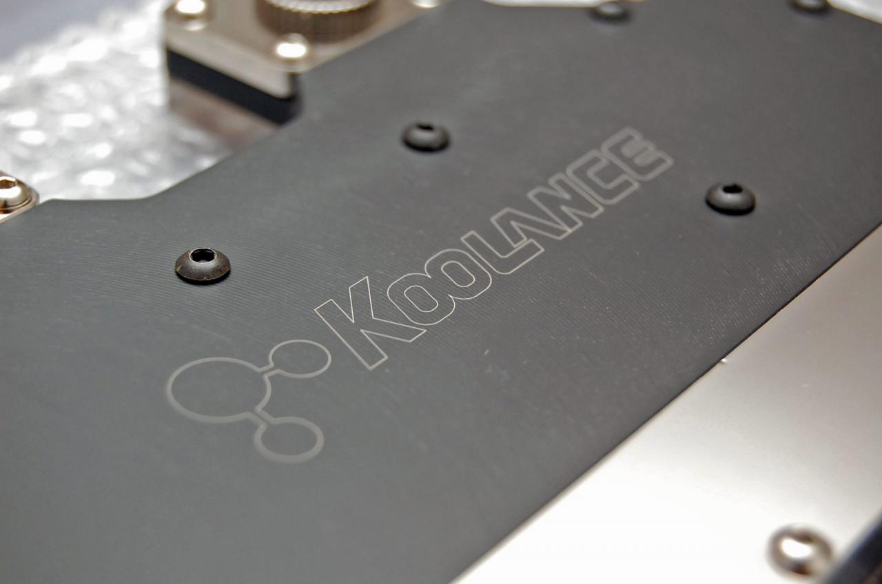 [16/12/2011] Casemod-Projekt von McZonk: Das Dezember-Update (50)