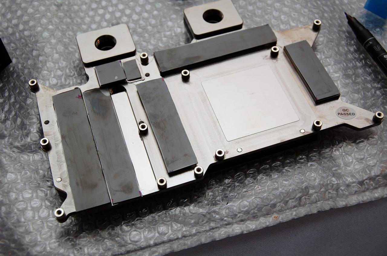 [16/12/2011] Casemod-Projekt von McZonk: Das Dezember-Update (58)