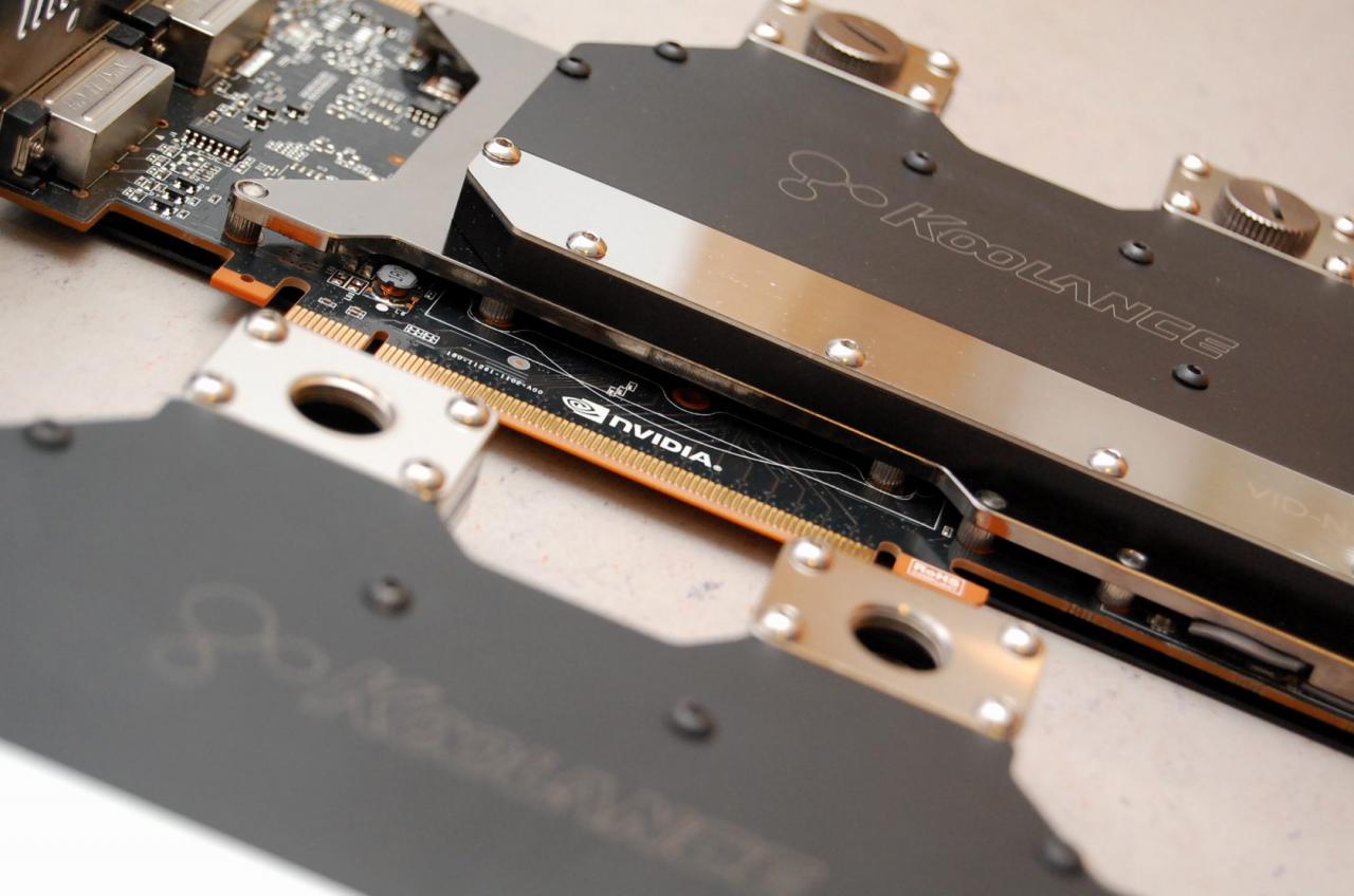 [16/12/2011] Casemod-Projekt von McZonk: Das Dezember-Update (69)