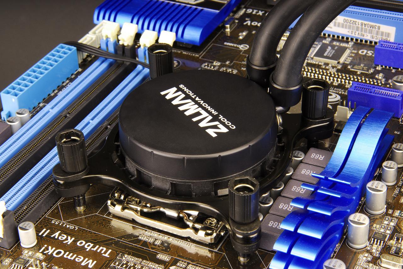[15/12/2011] Zalman CNPS20LQ: Flüssigkeits-CPU-Kühler mit vergleichsweise leisem Lüfter (33)