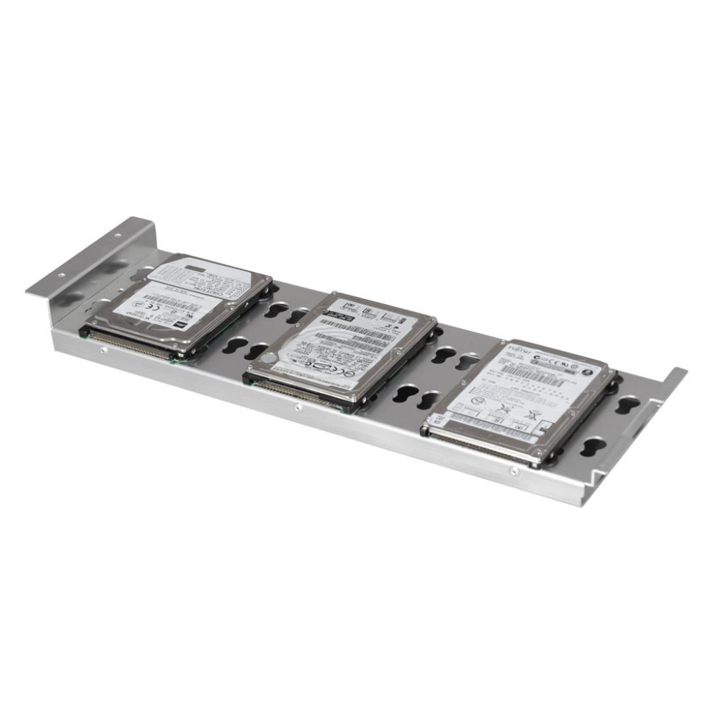 [15/12/2011] Lian Li PC-100 - Gehäuse mit viel Raum für Extras. (6)