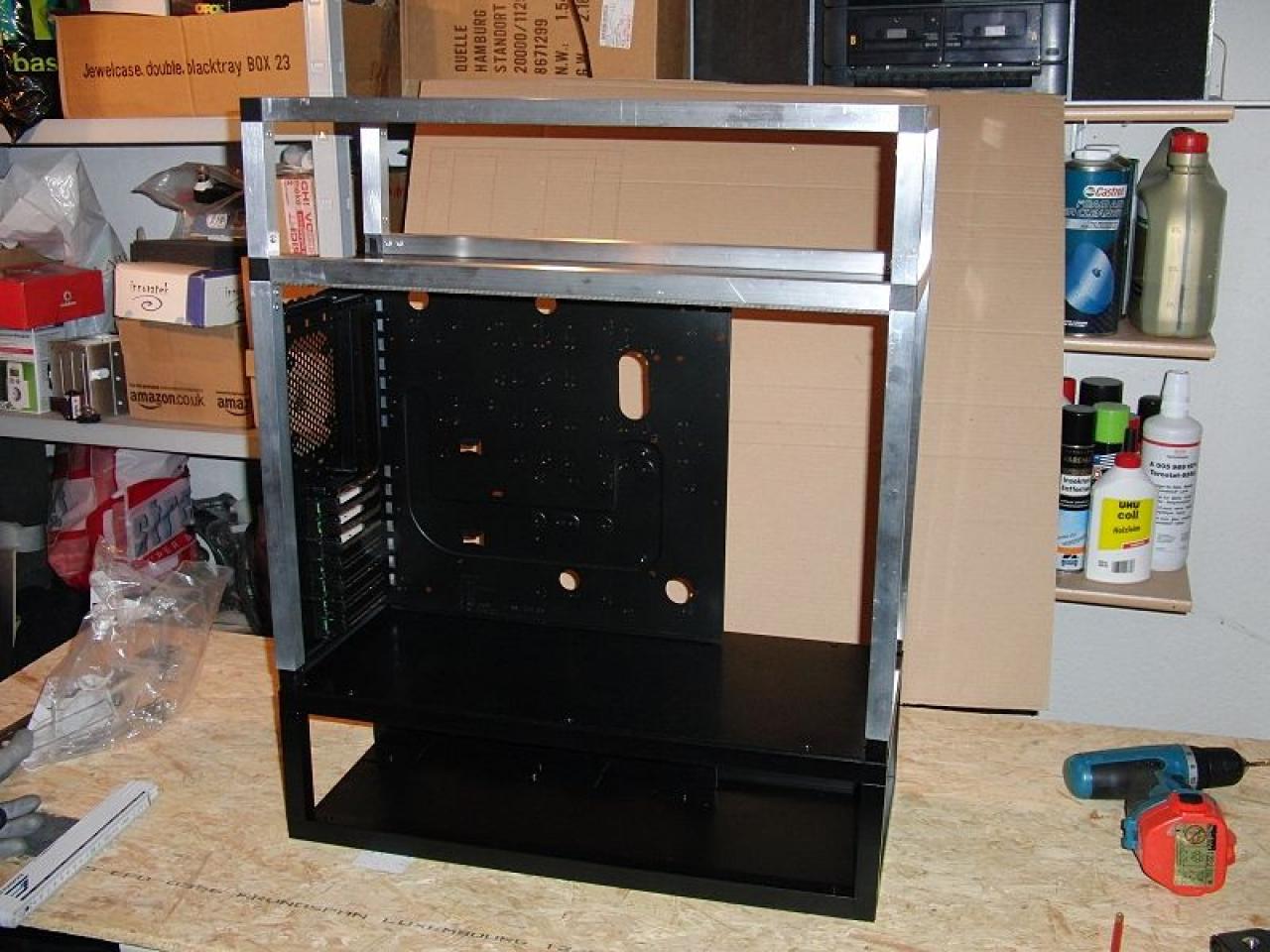 [23/12/2011] A-Team-Casecon: Gehäuse aus Aluminium und Acrylglas als Huldigung der Kult-Serie (35)