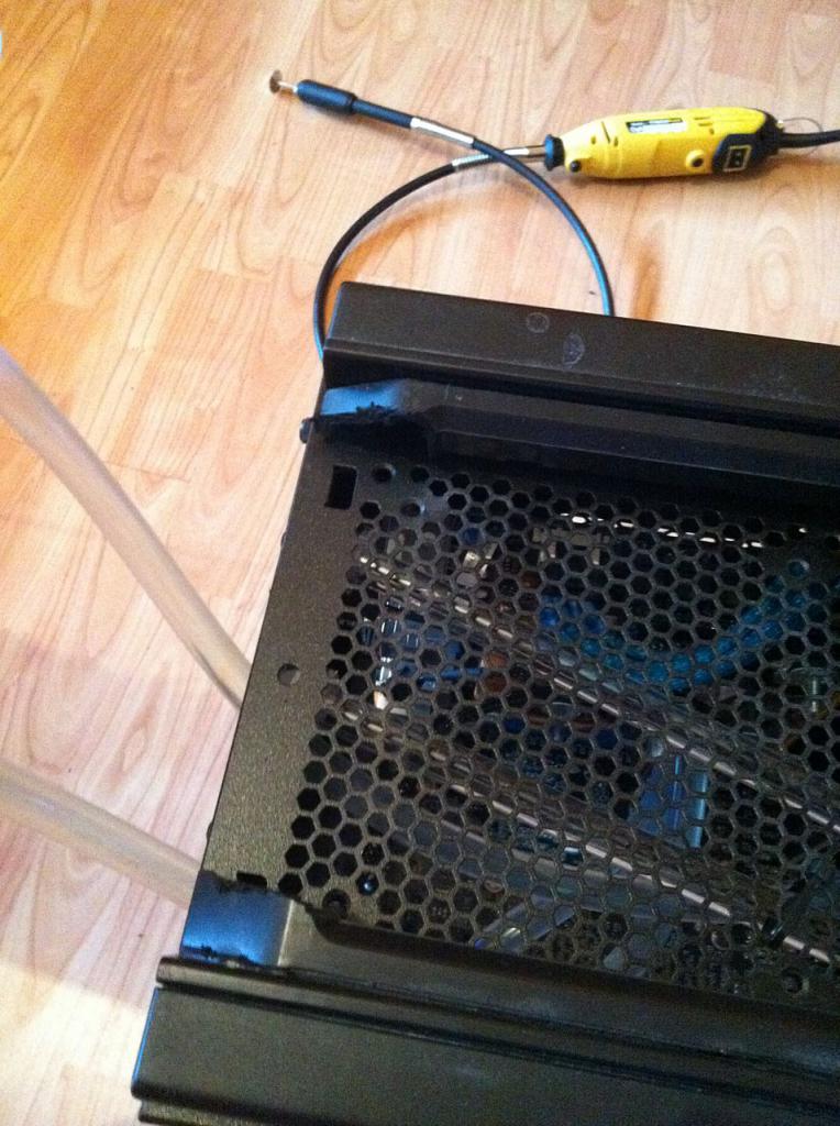 [22/12/2011] Wakü-Casemod Drunken Blue: Kein Kind von Trauer (46)