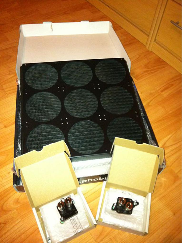 [22/12/2011] Wakü-Casemod Drunken Blue: Kein Kind von Trauer (54)