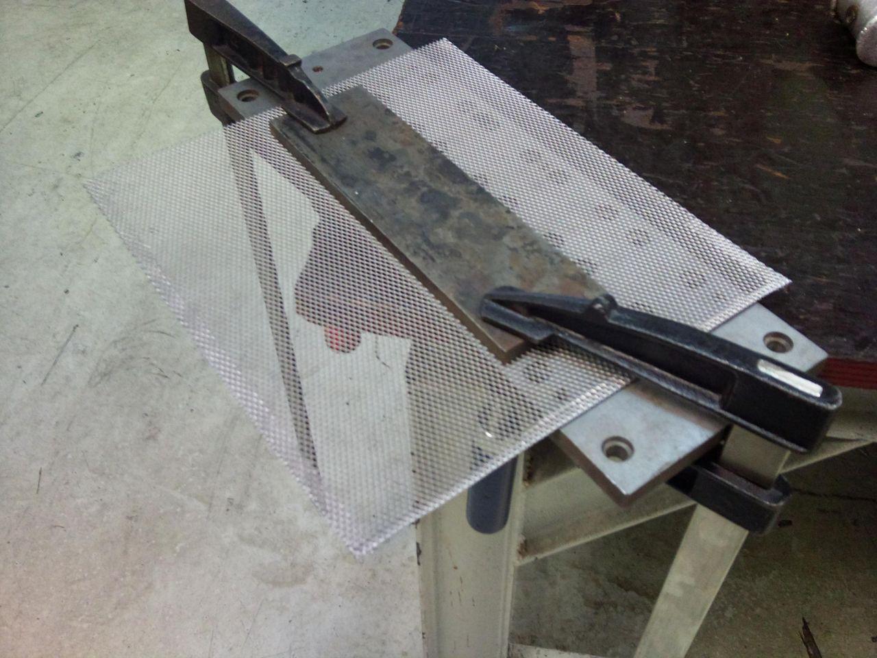 [02/12/2011] Blitzeinschlag im PC: Casemod The Blue Flash (12)
