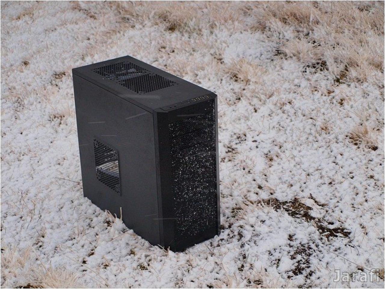 [23/12/2011] Fractal Design Core 3000 im PCGHX-Test: Eiskalt und edel? (35)