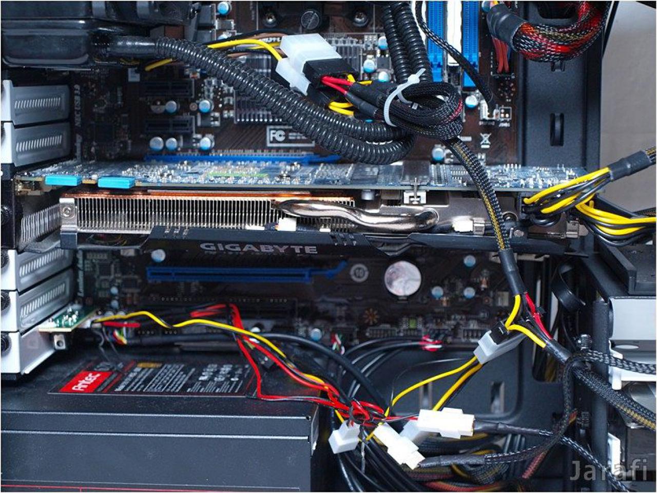[23/12/2011] Fractal Design Core 3000 im PCGHX-Test: Eiskalt und edel? (46)