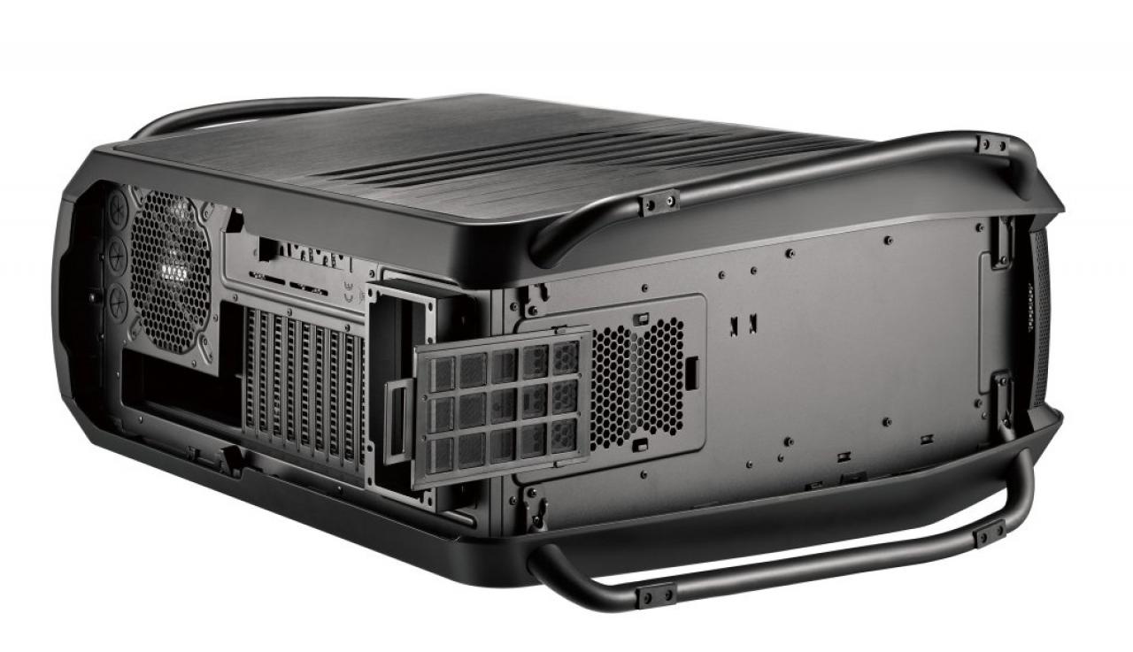 [02/01/2012] Cooler Master Cosmos II im Test (8)