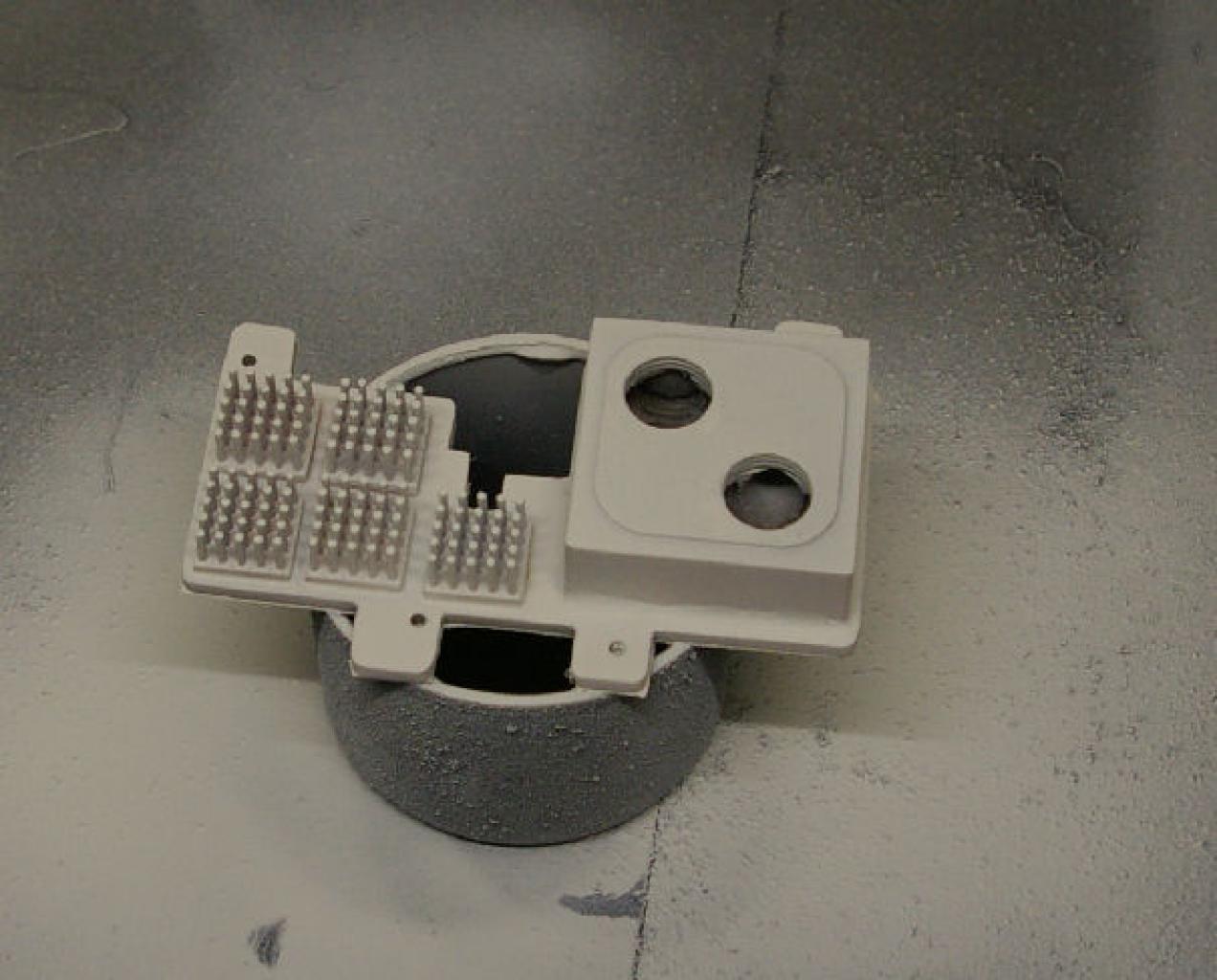 [13/01/2012] Mutiges Casemod-Projekt mit Prototyp-Gehäuse: Zwei PCs in einem Tower (43)