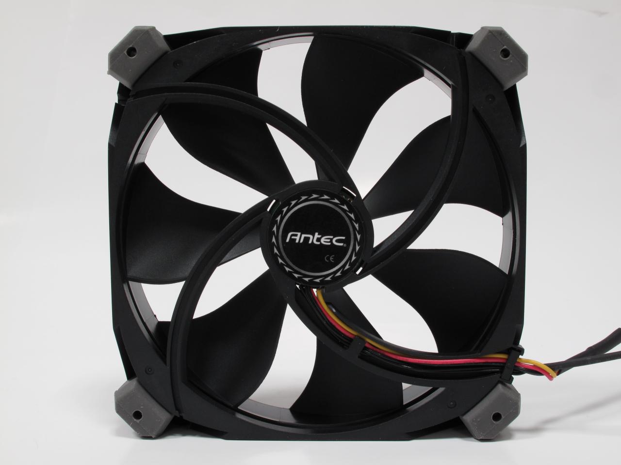 [19/01/2012] Neu im Testlabor: Zalman CNPS 10X Optima, 11X Performa und Antec Truequiet 120 (8)