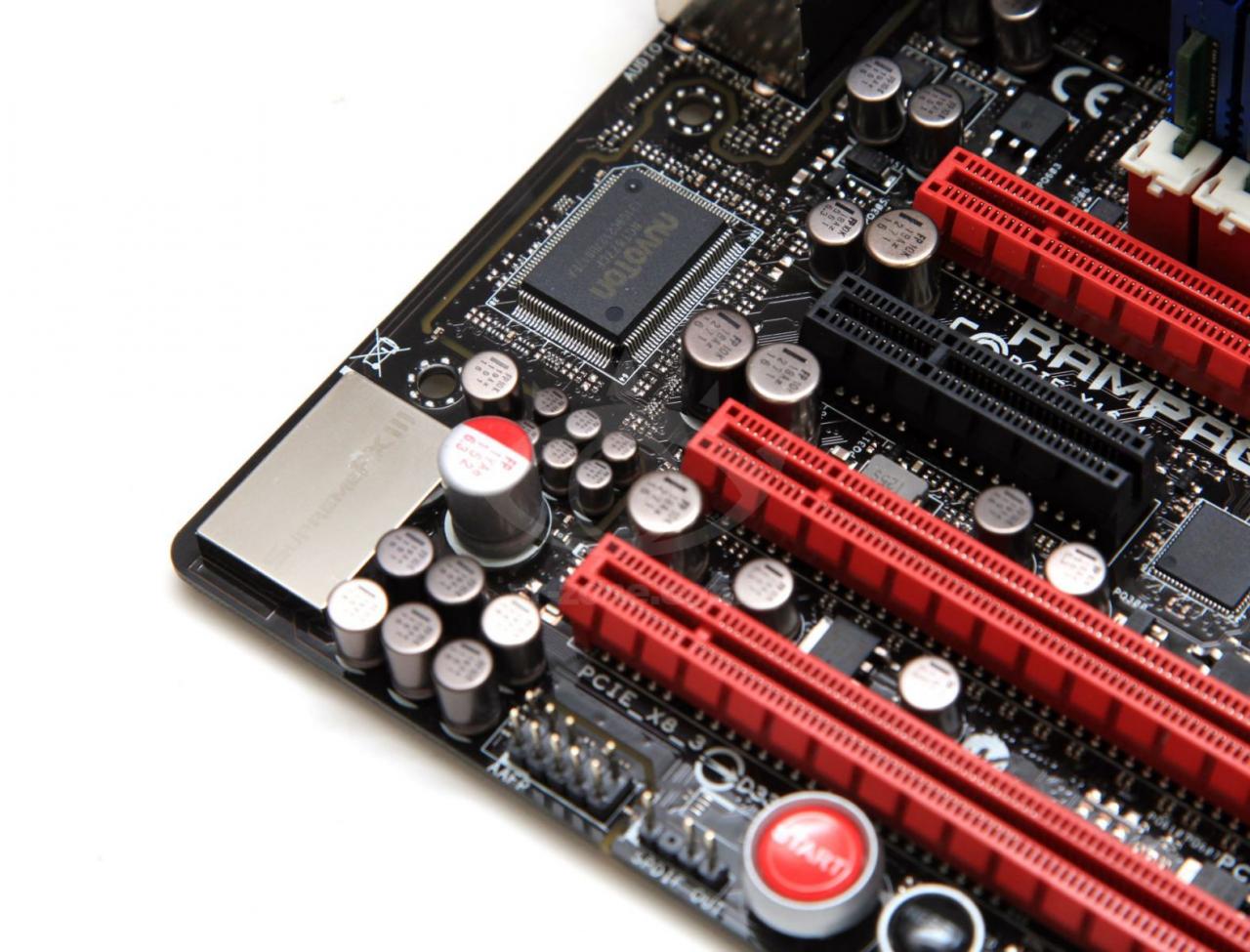 [09/01/2012] Sockel 2011 trifft Mikro-ATX: Asus ROG Rampage IV Gene (15)