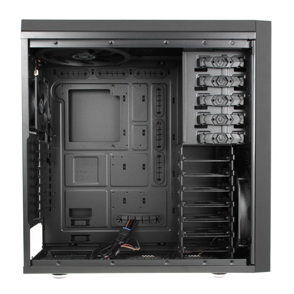 [19/01/2012] Bitfenix Shinobi geht unter die Riesen - Shinobi XL Big-Tower mit USB 3.0 kommt. (3)