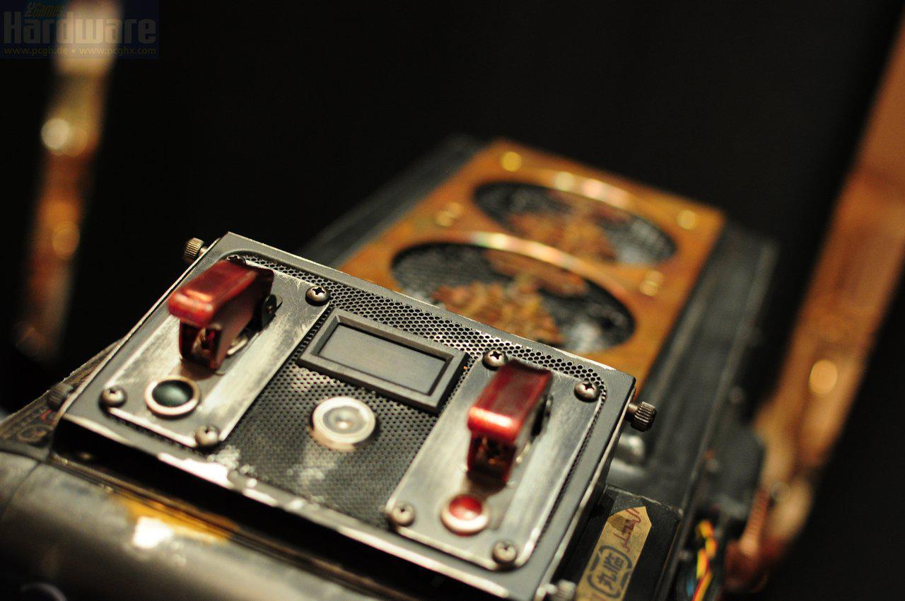 [13/01/2012] CES Corsair Carbide C400 Casemod by Bill Owens/MNPCTech (6)