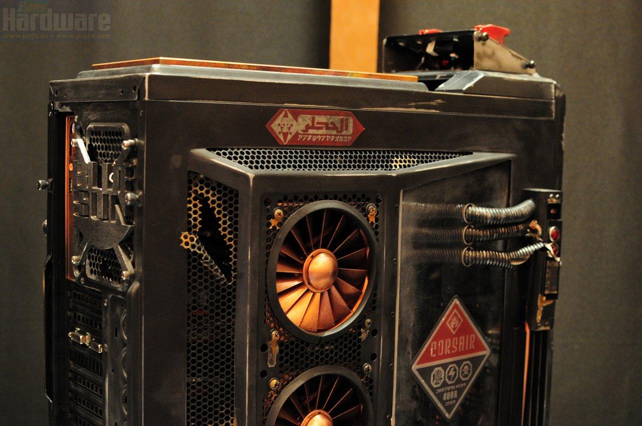[13/01/2012] CES Corsair Carbide C400 Casemod by Bill Owens/MNPCTech (16)