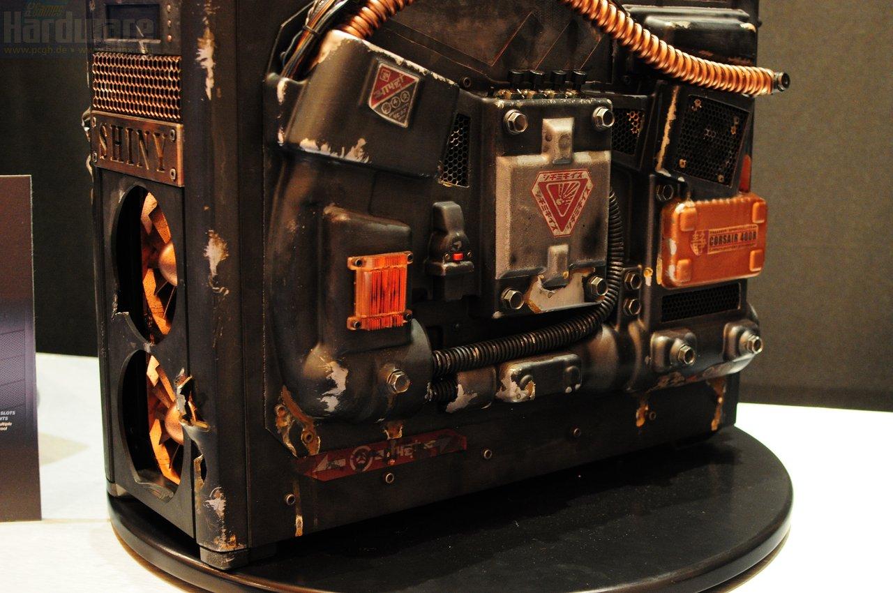 [13/01/2012] CES Corsair Carbide C400 Casemod by Bill Owens/MNPCTech (18)