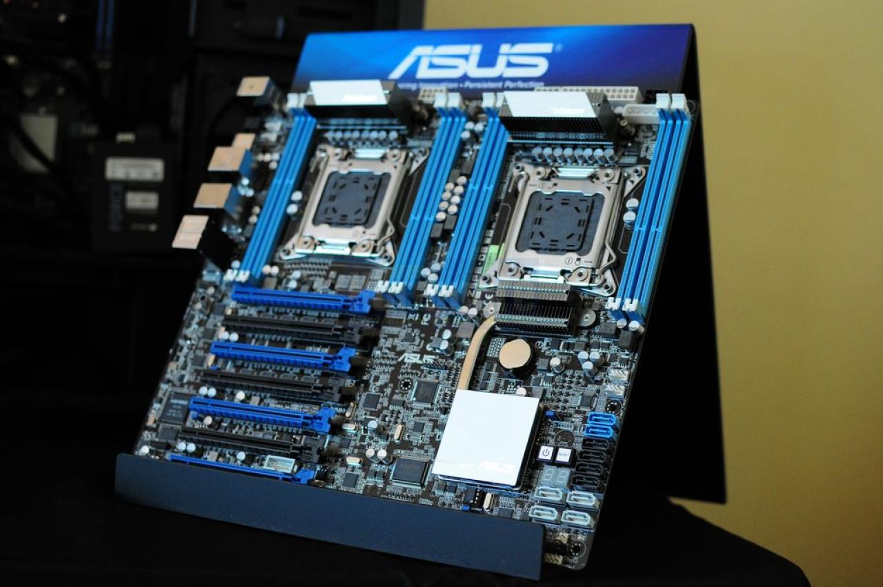 [10/01/2012] CES 2012 Asus zeigt Ivy Bridge 6 