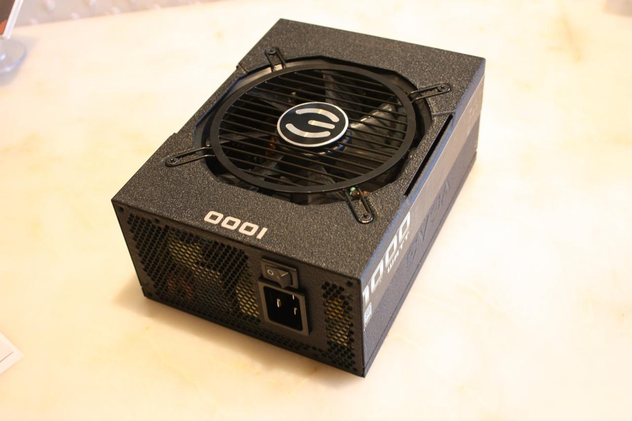 [13/01/2012] EVGA NEX 1000 02