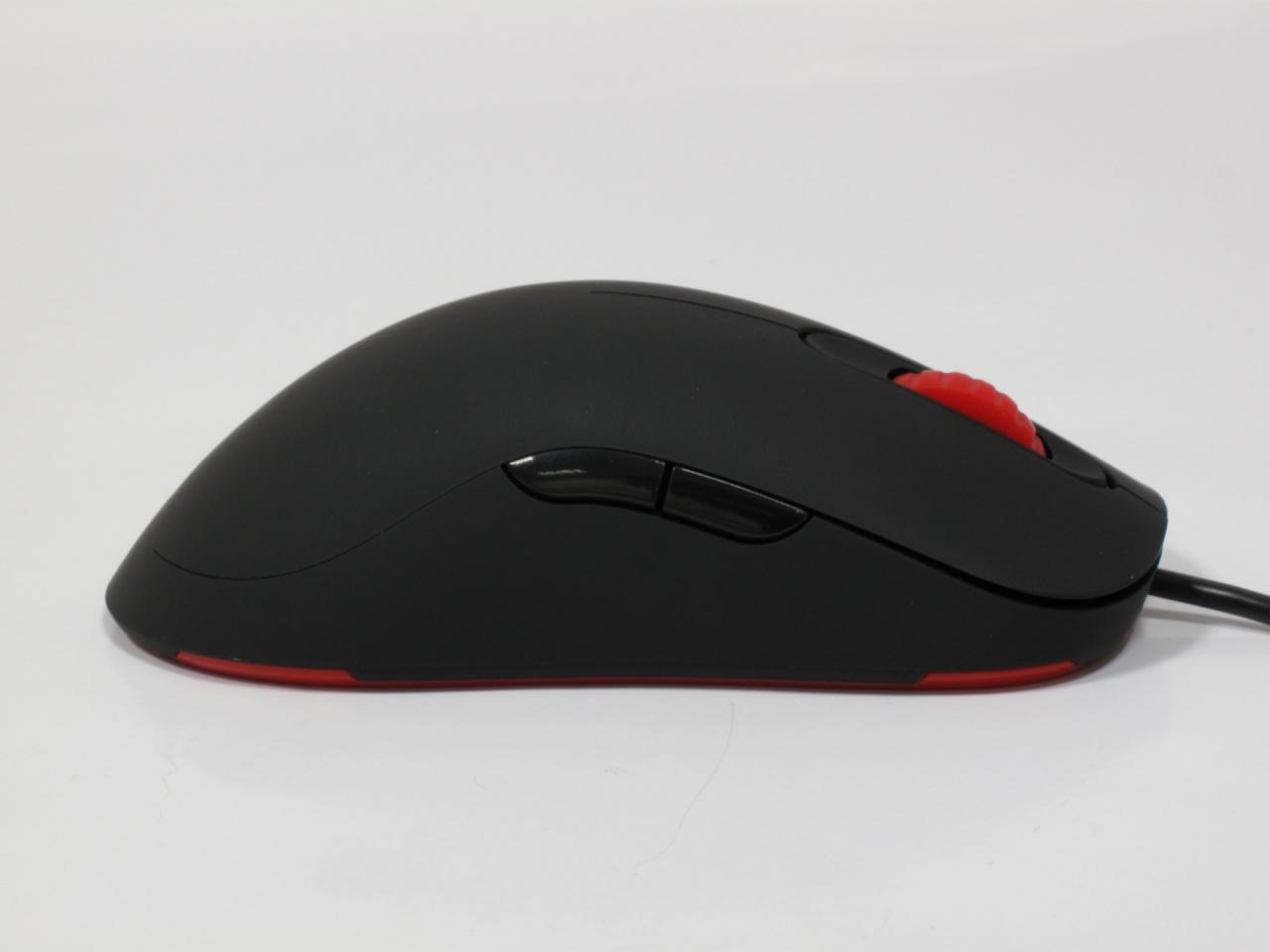 [30/01/2012] Test: Zowie AM - Zowies neue Spielermaus mit symmetrischer Form im Test (6)