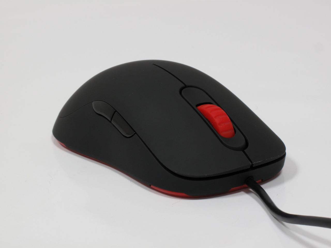 [30/01/2012] Test: Zowie AM - Zowies neue Spielermaus mit symmetrischer Form im Test (8)