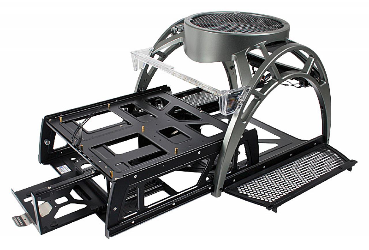 [25/01/2012] Abteilung Kurios: Antec Skeleton