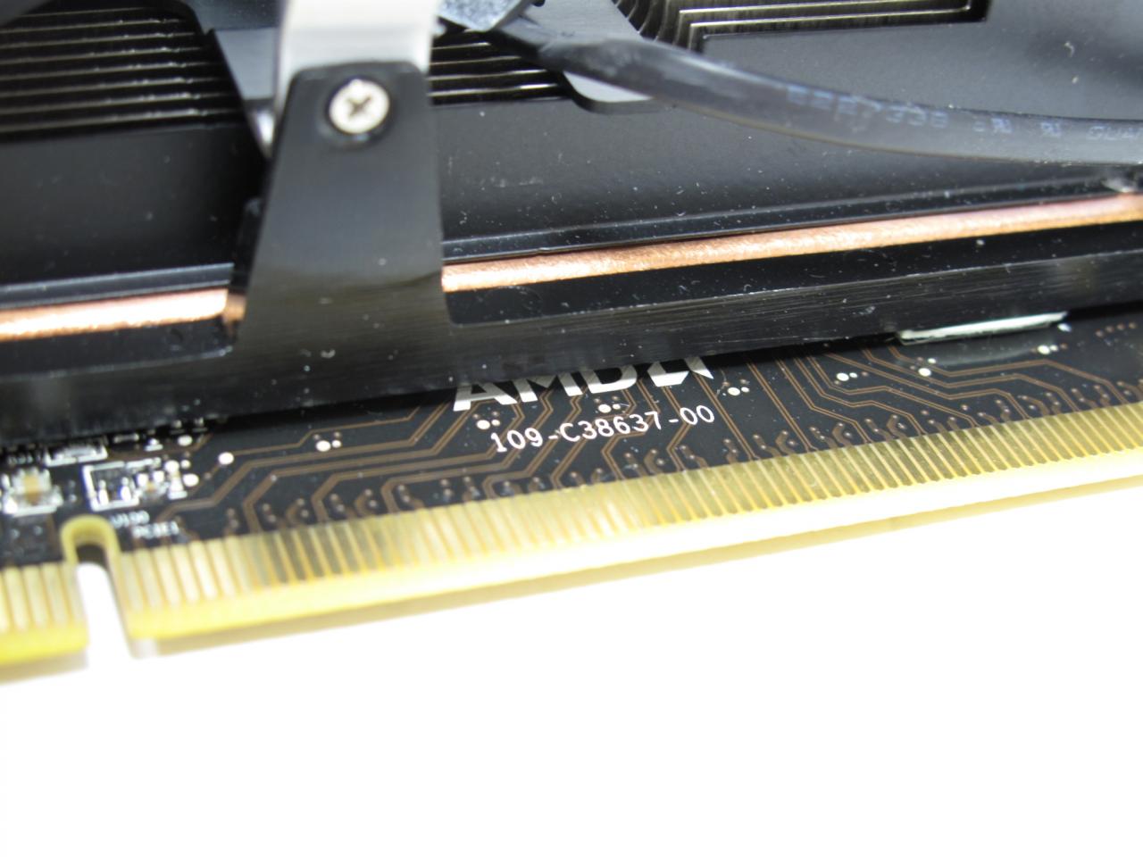 [18/01/2012] HD Radeon HD 7970 Double Dissipation Black Edition (3)