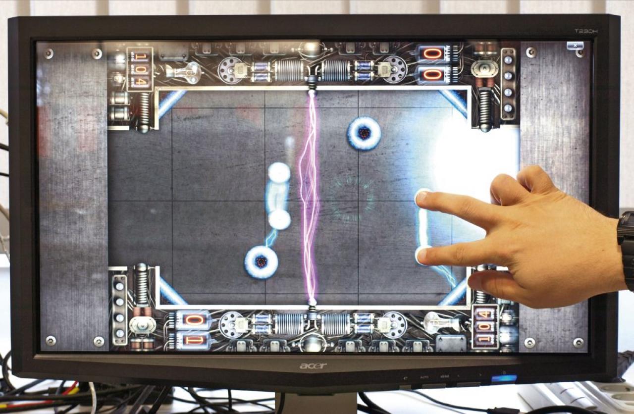 [26/01/2012] Technik: Multitouch-Bildschirme