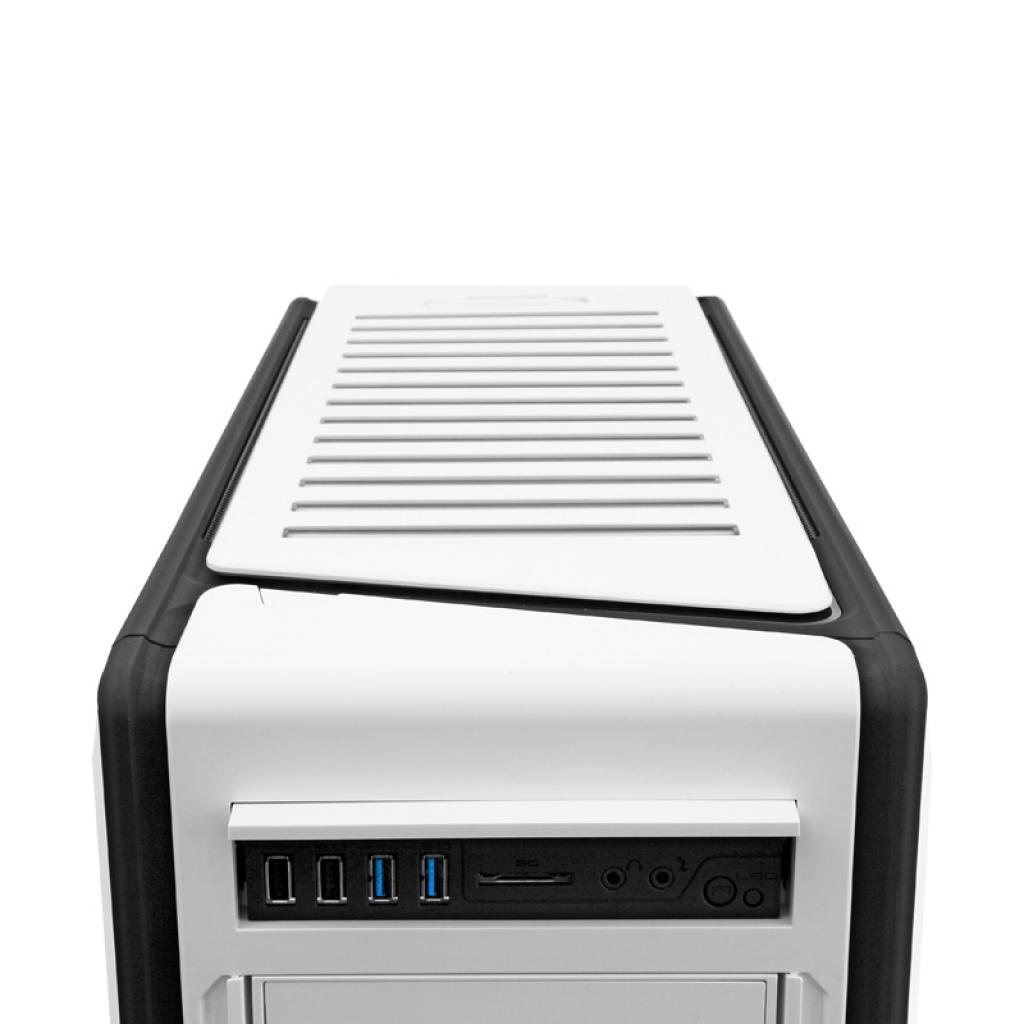 [13/01/2012] NZXT stellt Switch 810-Gehäuse offiziell vor (9)