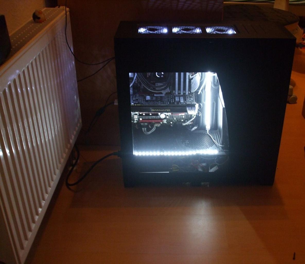 [27/01/2012] Neue Beispiele für PC-Beleuchtung (15)