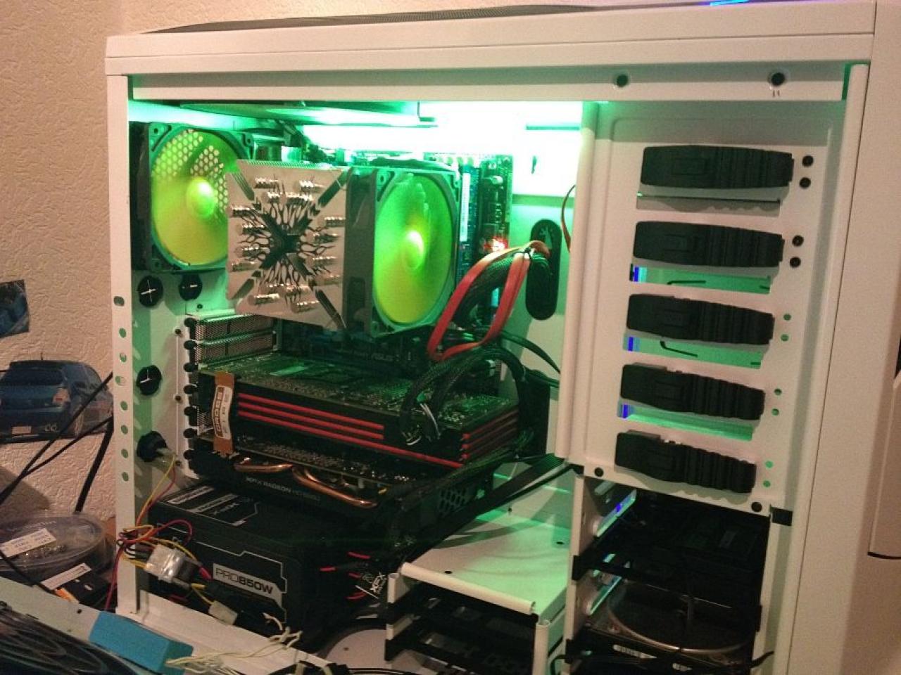 [27/01/2012] Neue Beispiele für PC-Beleuchtung (28)