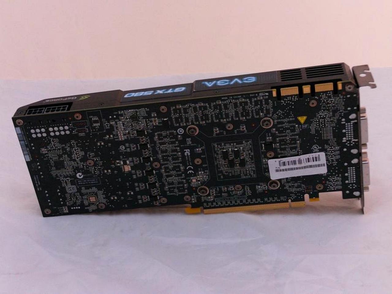 [23/01/2012] Update mit Netzteiltestgerät, Wakü-580 und schickem Triple-Radiator (5)