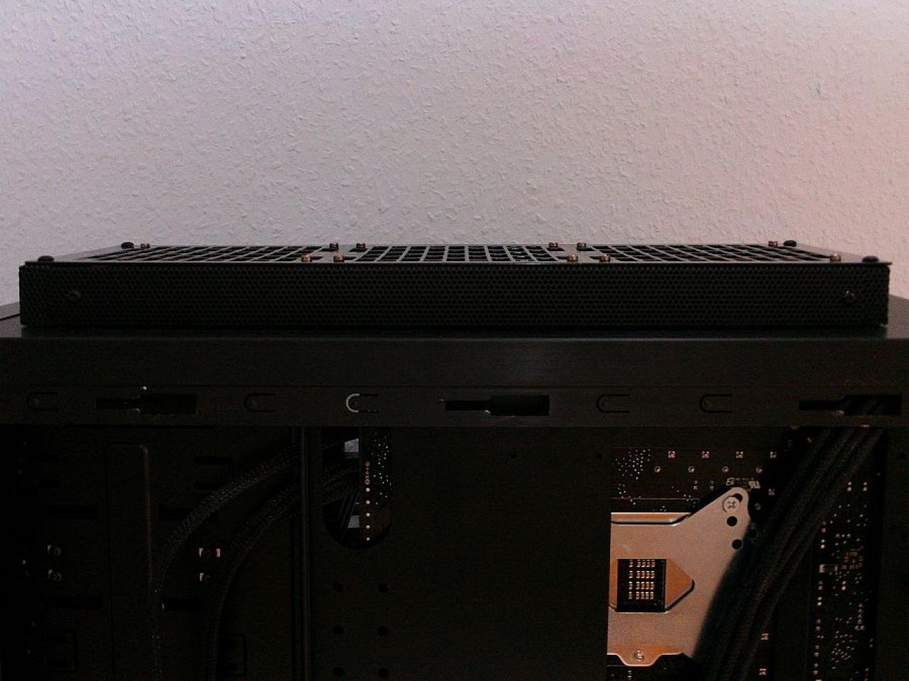 [23/01/2012] Update mit Netzteiltestgerät, Wakü-580 und schickem Triple-Radiator (47)