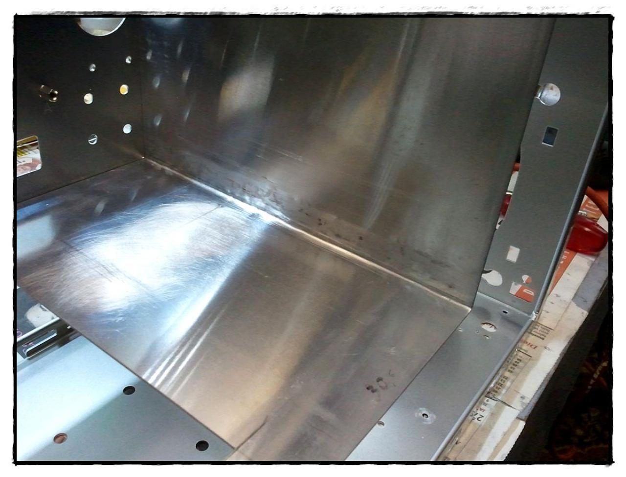 [20/01/2012] Casemod-Tagebuch Contraction: Vom Big-Tower zum Midi-Tower (11)