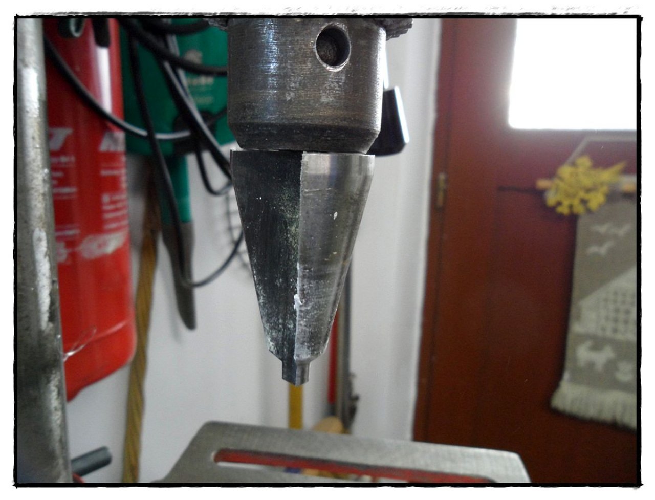 [20/01/2012] Casemod-Tagebuch Contraction: Vom Big-Tower zum Midi-Tower (71)