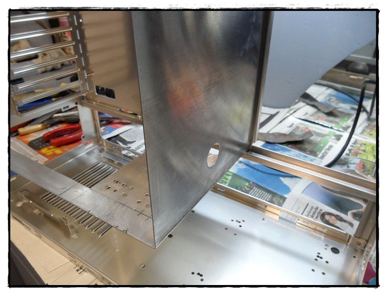 [20/01/2012] Casemod-Tagebuch Contraction: Vom Big-Tower zum Midi-Tower (84)